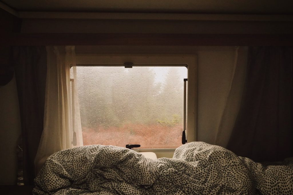 RV lifestyle - Photo by Daria Tkachenko on Unsplash