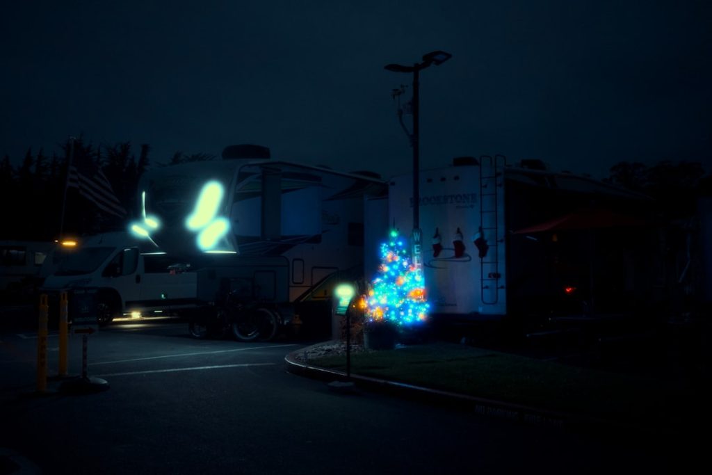 RV lifestyle - Photo by Fabio Sasso on Unsplash