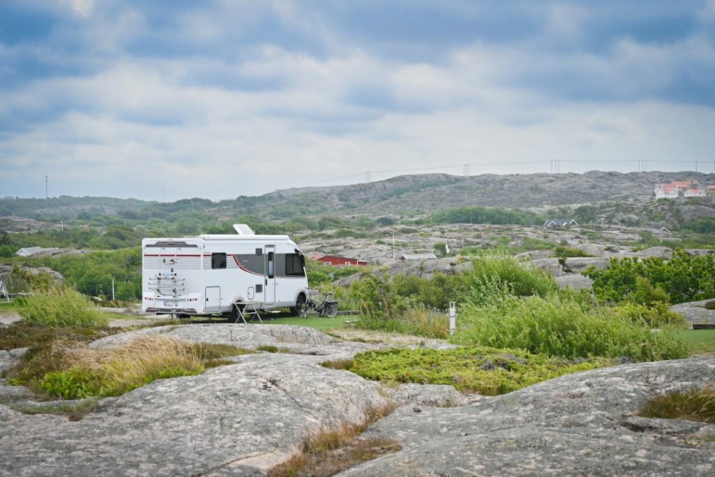 RV lifestyle - Photo by Per-Åke Adolfsson on Unsplash